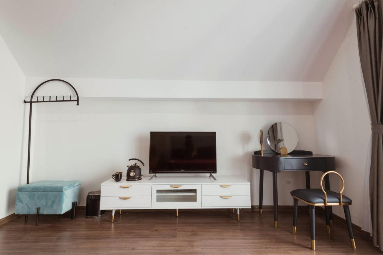 The Q Boutique And Home Ханой Экстерьер фото